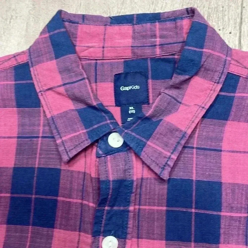 Gap and Old Navy shirts NWOT perfect condition size XL - Picture 7 of 8